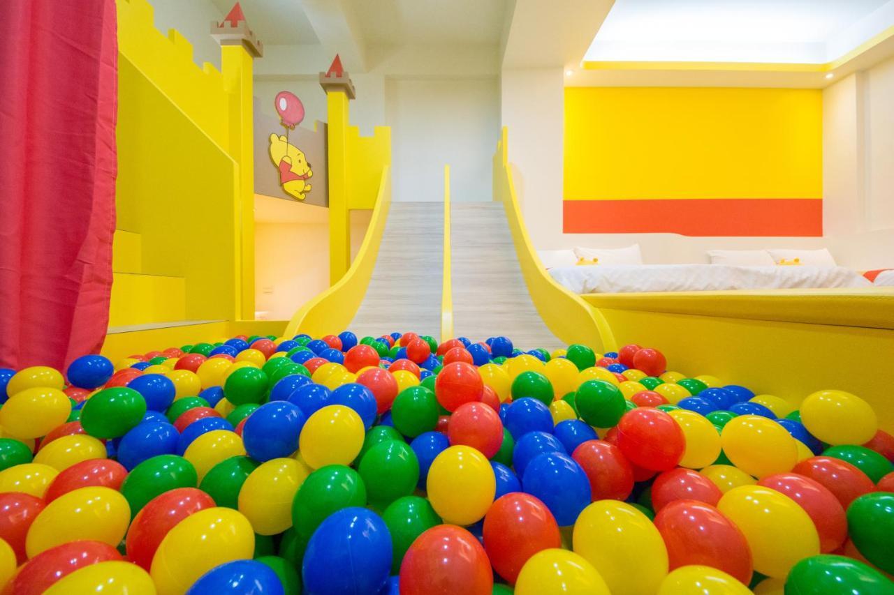 Kids Paradise Вужие Екстериор снимка